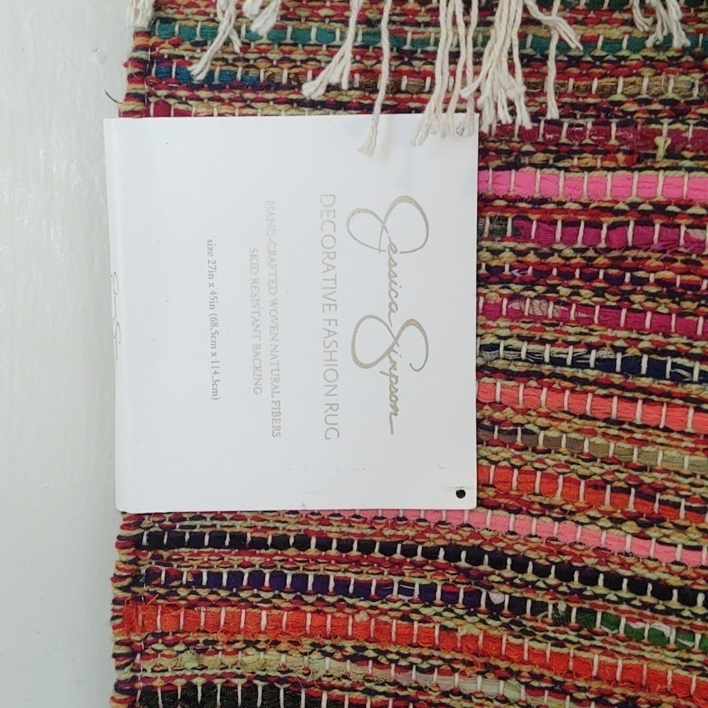 Jessica Simpson Decorative Fashion Rug Style Radco Rug NWT - Picture 3 of 7